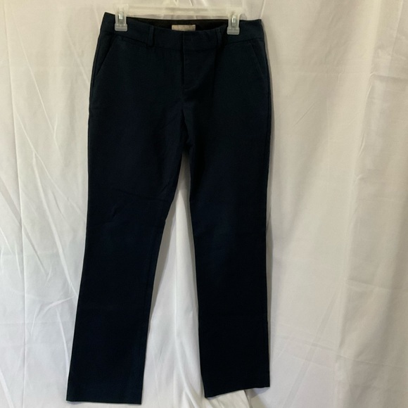 Banana Republic Ryan Fit Dark Navy Women’s Size 2 Short - Picture 1 of 11